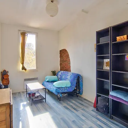 For 2 ** ** Apartamento